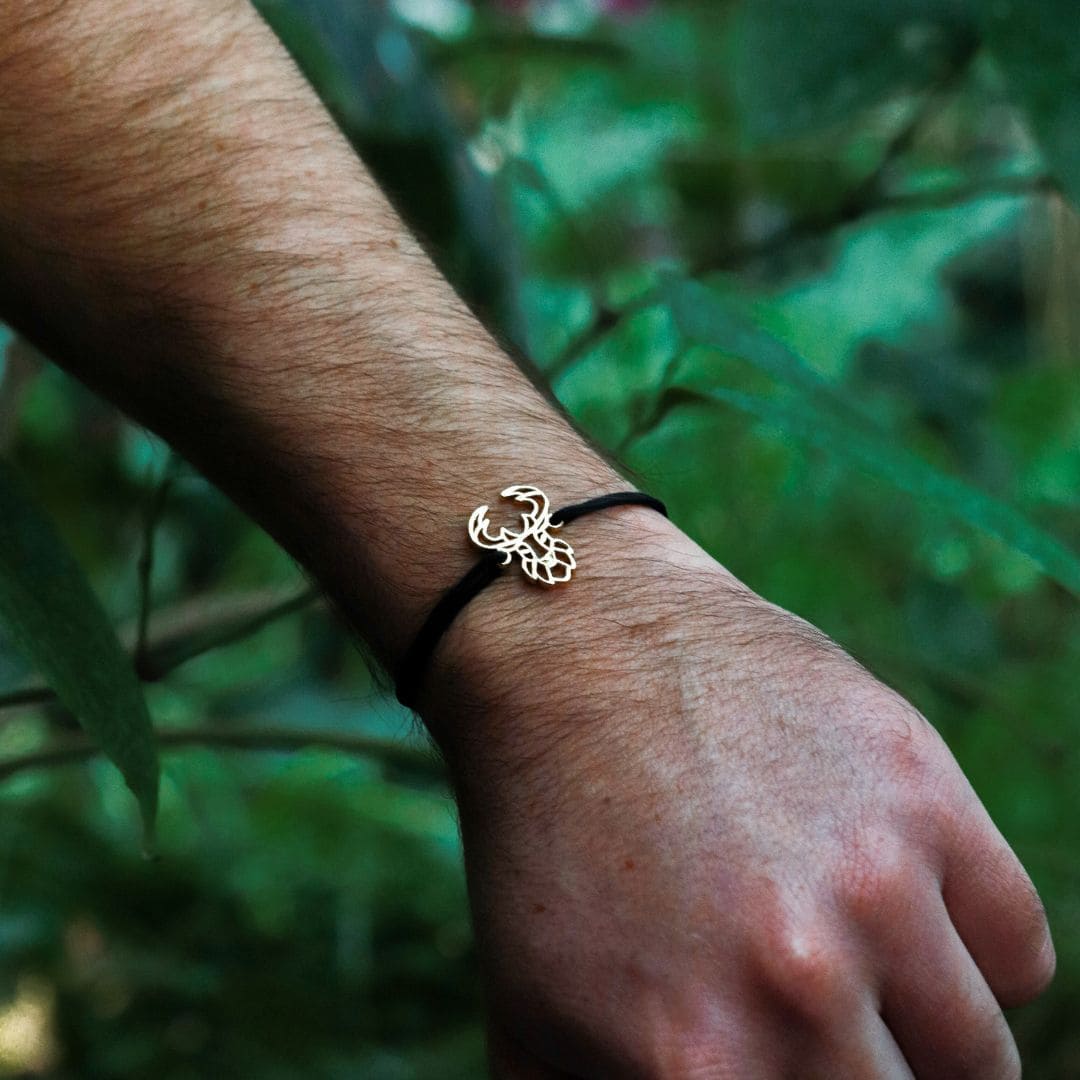 bracelet cordon animal totem cerf #Modèle_Modèle 2