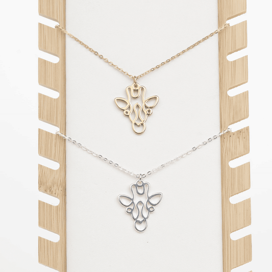 Giraffe Necklace One Line