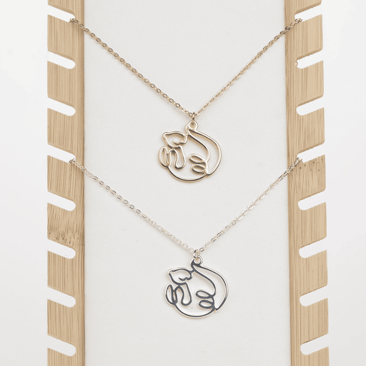 Otter Necklace One Line