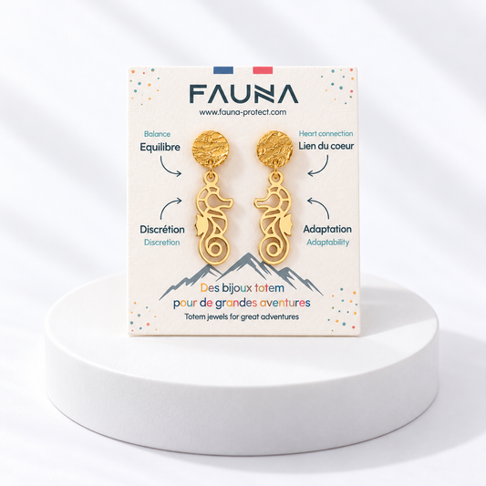 Boucles d'oreilles hippocampe or sur carte Fauna